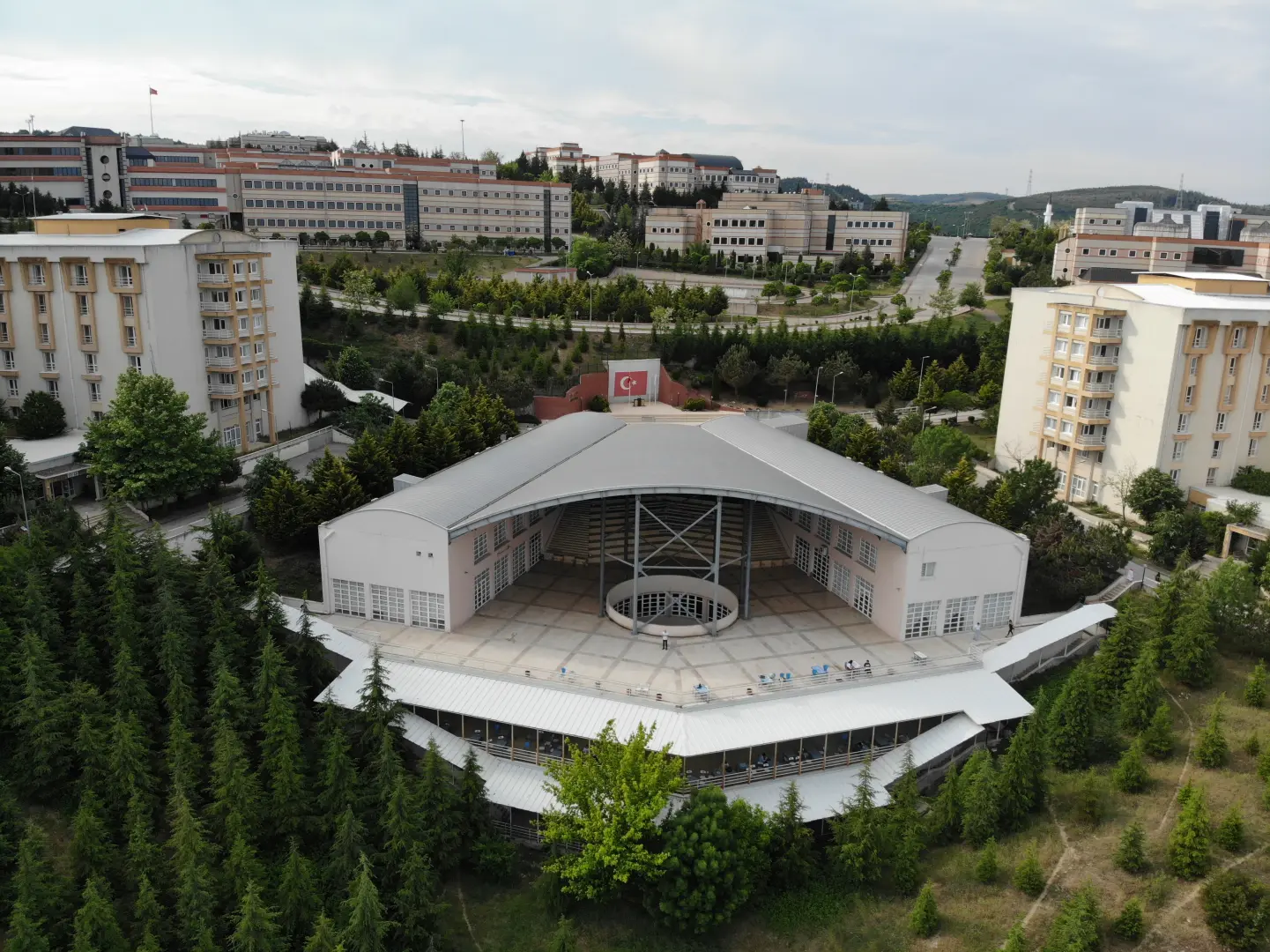 Kocaeli Üniversitesi Anfi — 4