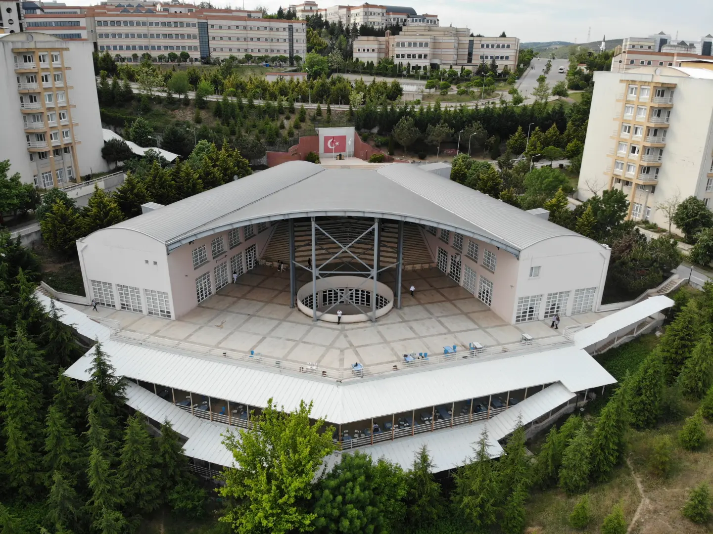 Kocaeli Üniversitesi Anfi — 8